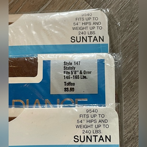 Vintage Pantyhose Stockings - Picture 2 of 3